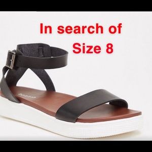 IN SEARCH OF Torrid Platform Sandal size 8